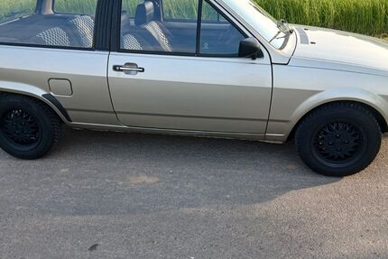 VW Polo 56.000 km 5.500 &euro; Duisburg 47228