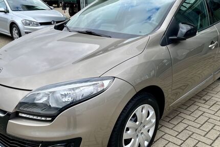 Renault Megane 124.000 km 5.900 € Halberstadt 38820