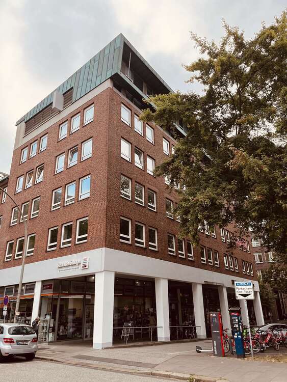 Büro in Hamburg 4.326 € 206 m²