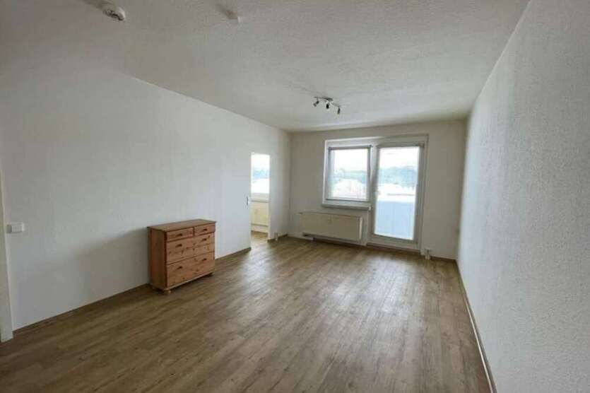 Wohnung zum Kaufen in Gera 25.900 € 35.28 m²