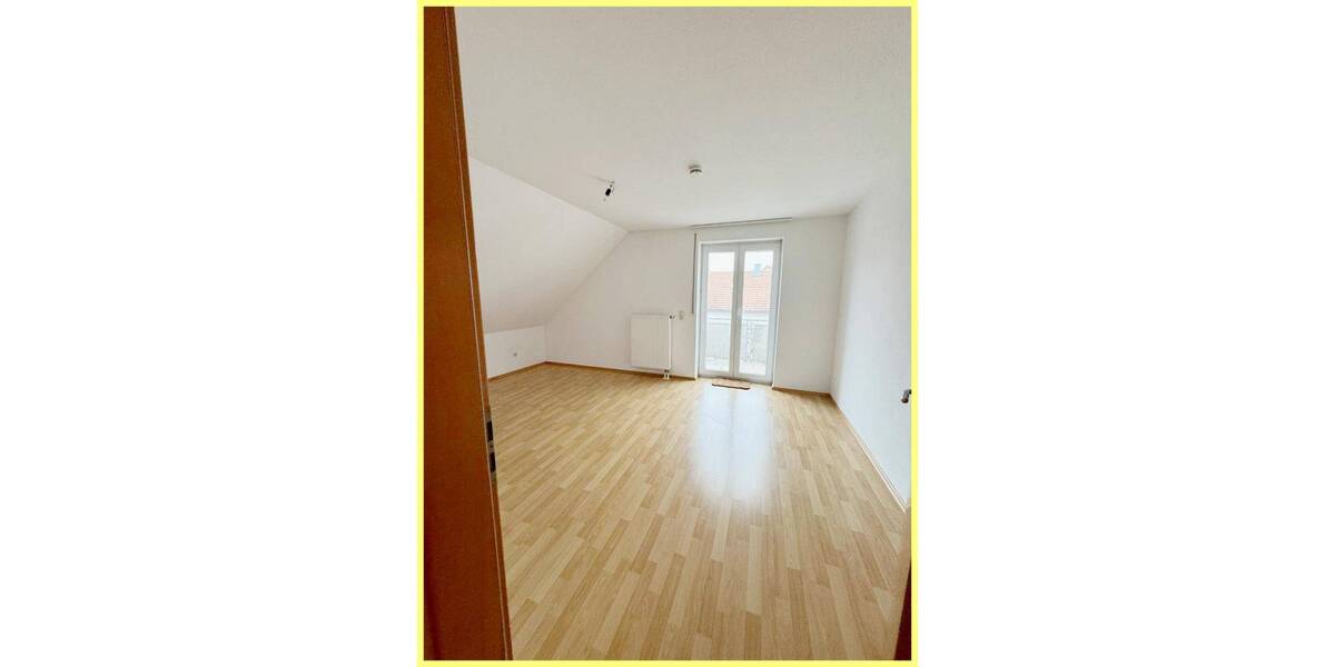 Etagenwohnung Neumarkt in der Oberpfalz Neumarkt - 4 Zimmer, 100 m&sup2;, 840&euro; | Angebot:26798585
