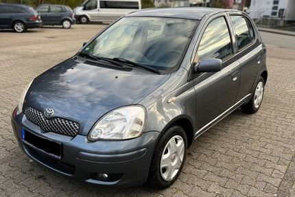 Toyota Yaris 263.000 km 1.800 &euro; Adelsheim 74740