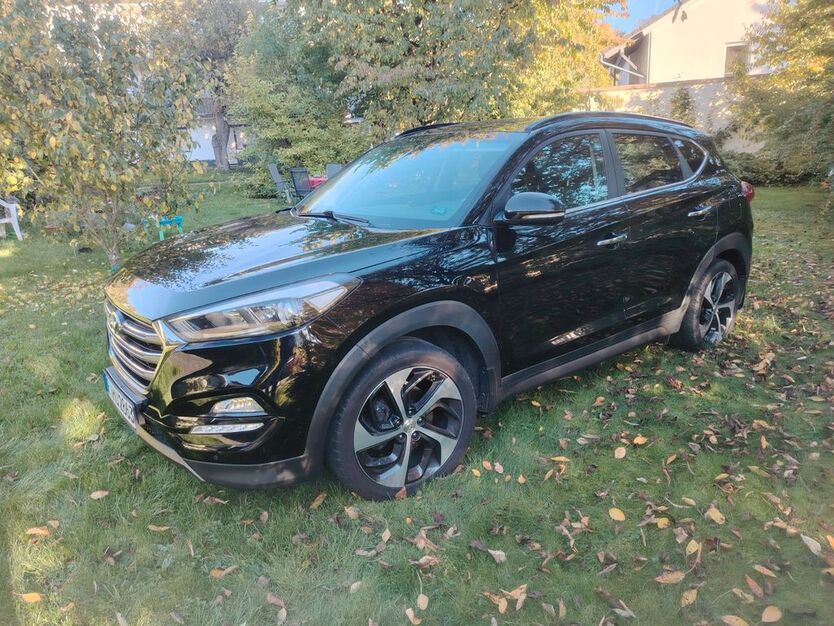 Hyundai TUCSON 98.000 km 12.950 € Beratzhausen 93176