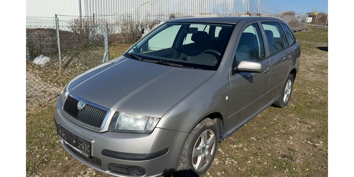 Skoda Fabia 264.000 km 890 &euro; Kritzow/Wismar Ost 23970