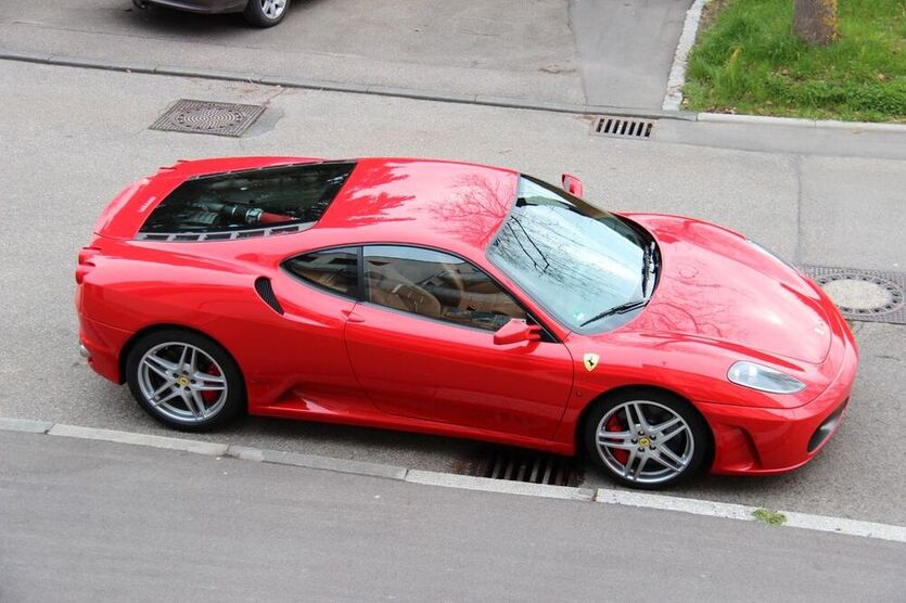 F430