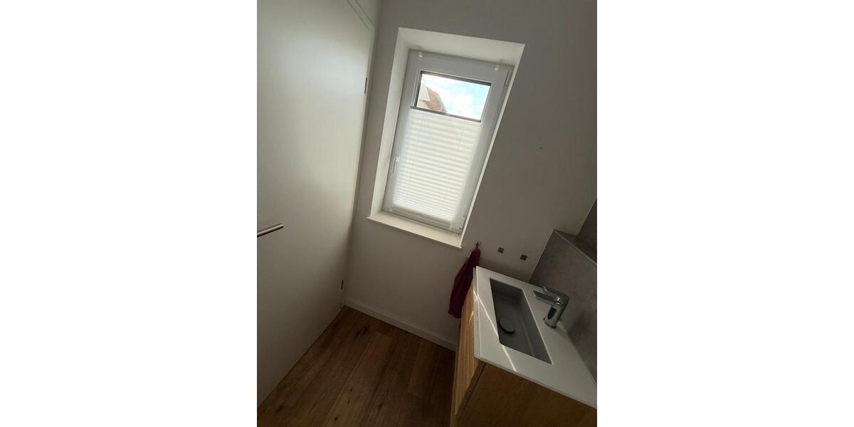 Doppelhaushälfte Hengersberg - 5.5 Zimmer, 144 m&sup2;, 1.490&euro; | Angebot:26117485