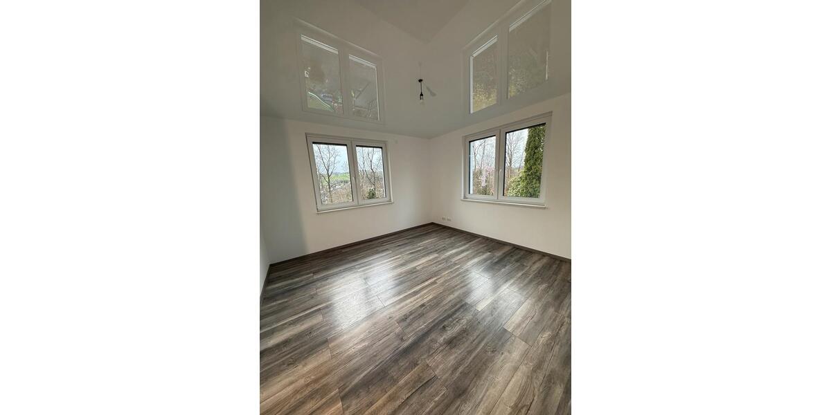 Etagenwohnung Gummersbach - 4 Zimmer, 123 m&sup2;, 390.000&euro; | Angebot:26717648