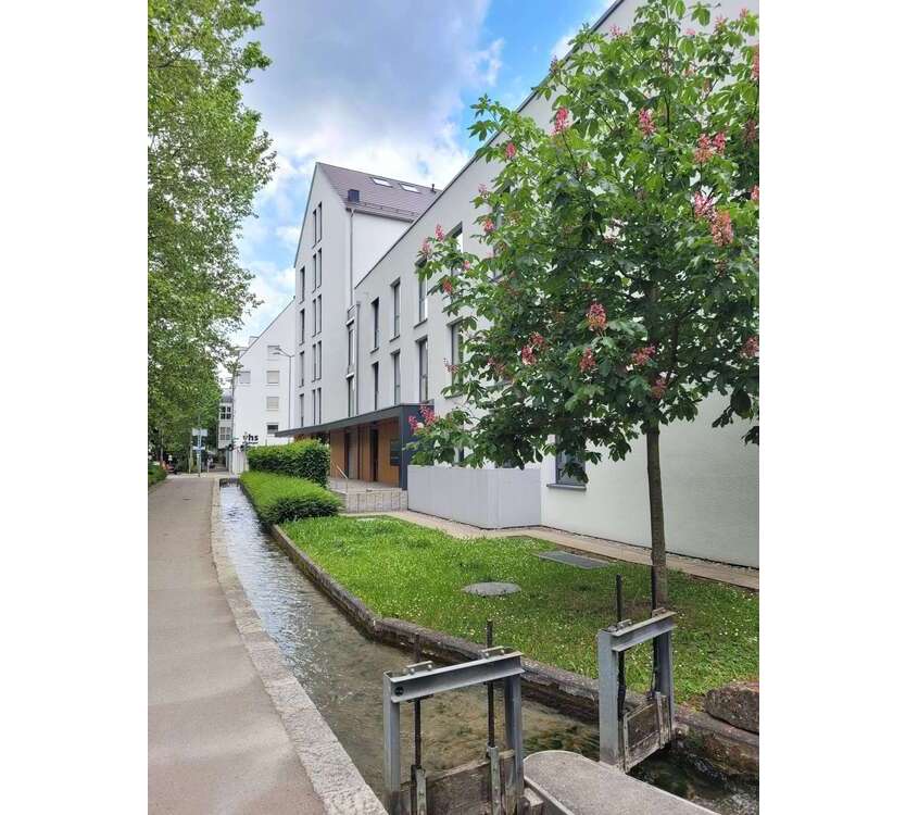 Wohnung zum Mieten in Pfullingen 1.260 € 103.8 m²