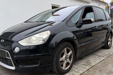 Ford S-Max 194.500 km 3.550 &euro; München 81737