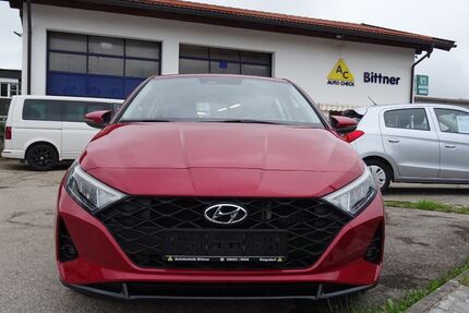 Hyundai i20 41.790 km 17.200 € Siegsdorf 83313