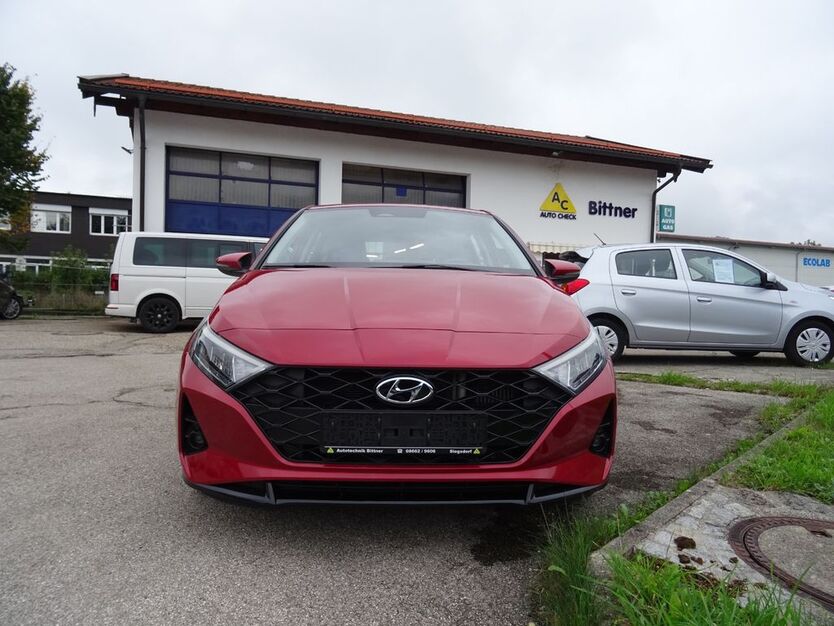 Hyundai i20 41.790 km 17.200 € Siegsdorf 83313