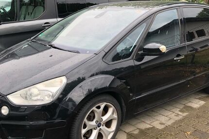 Ford S-Max 310.813 km 2.000 &euro; Augsburg 86156