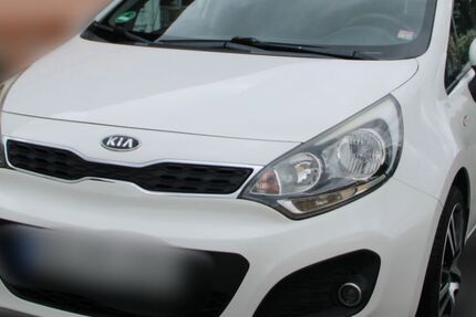 Kia Rio 178.000 km 3.600 &euro; Aldersbach 94501