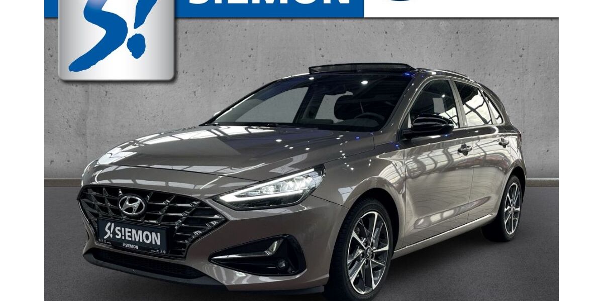 Hyundai i30 66.695 km 19.930 &euro; Münster 48153