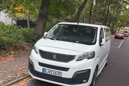 Peugeot Traveller 158.000 km 22.999 &euro; Berlin 13597