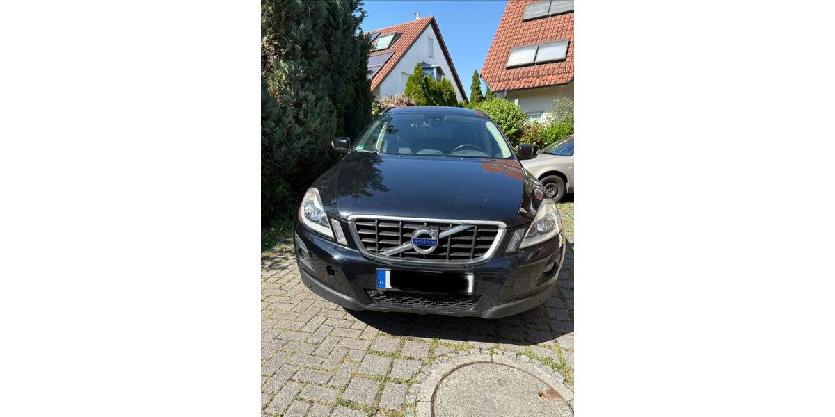 Volvo XC60 43.000 km 10.500 &euro; Stuttgart 70437