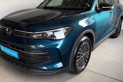 VW Tiguan 25.350 km 38.950 &euro; Arnsberg 59823