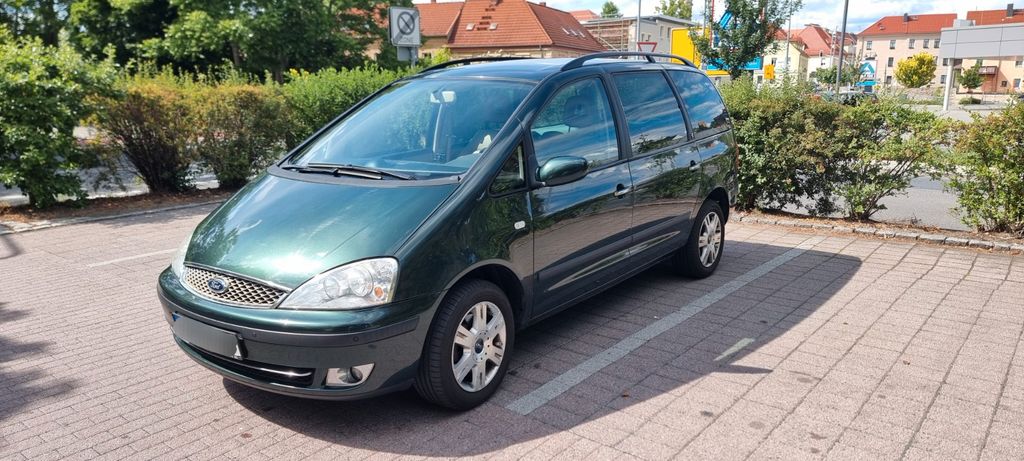 Ford Galaxy 242.203 km 2.300 &euro; Großenhain 01558