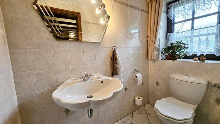 Einfamilienhaus Bremervörde Nieder Ochtenhausen - 5 Zimmer, 143 m&sup2;, 189.000&euro; | Angebot:26207277