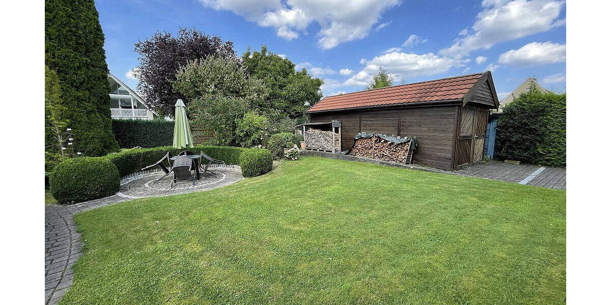 Etagenwohnung Minden Haddenhausen - 6 Zimmer, 202 m&sup2;, 197.500&euro; | Angebot:25662359