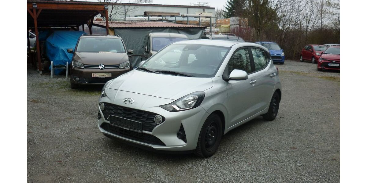 Hyundai i10 38.370 km 13.990 &euro; Estenfeld bei Würzburg 97230