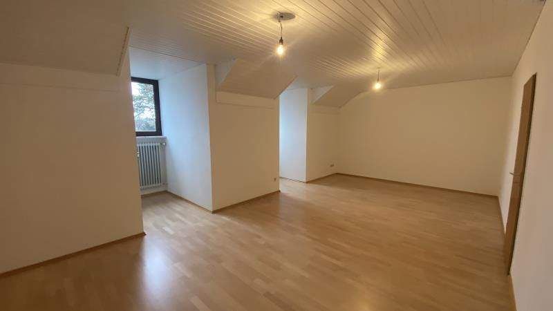 Schöne zentrale 2-Zimmer-Stadtwohnung im DG in Weilheim 2 zimmer