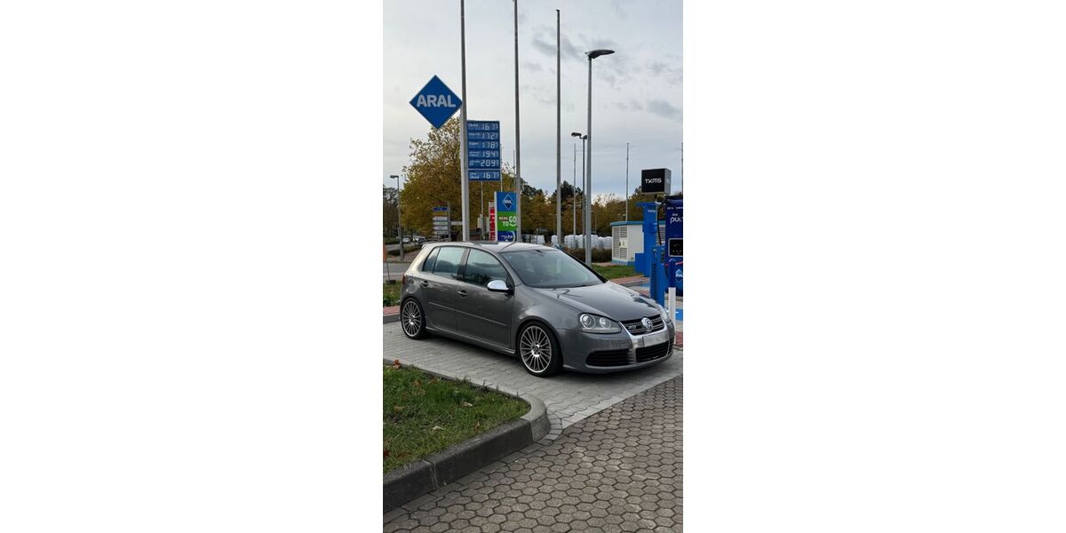 VW Golf 235.000 km 10.800 &euro; Schwerin 19053