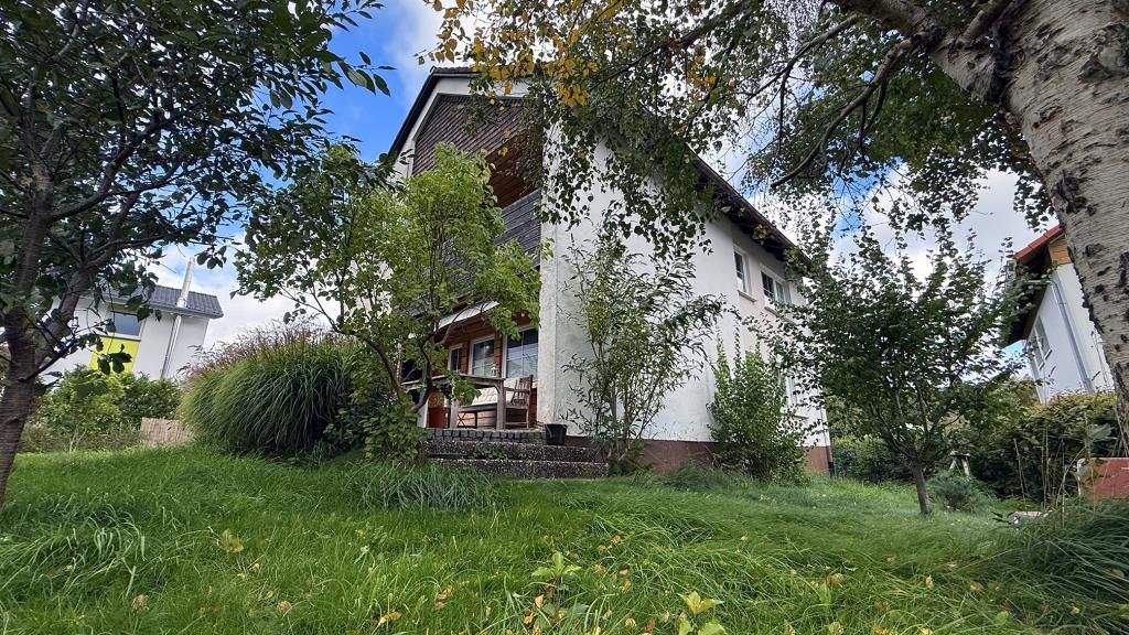 Mehrfamilienhaus, Wohnhaus St. Georgen - Brigach Brigach - 7 Zimmer, 166 m&sup2;, 325.000&euro; | Angebot:23162198