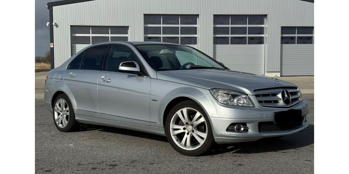 Mercedes-Benz C 180 210.600 km 6.199 &euro; Büsum 25761
