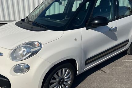 Fiat 500L 207.000 km 3.800 &euro; Berlin 12057