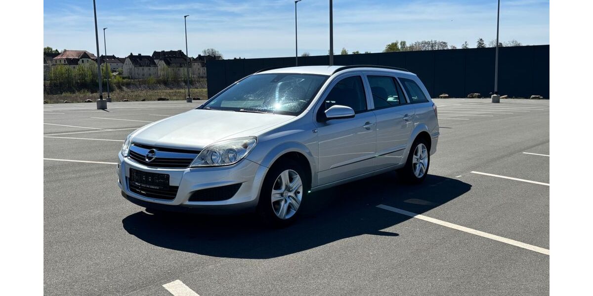 Opel Astra 156.000 km 3.499 &euro; Marktredwitz 95615