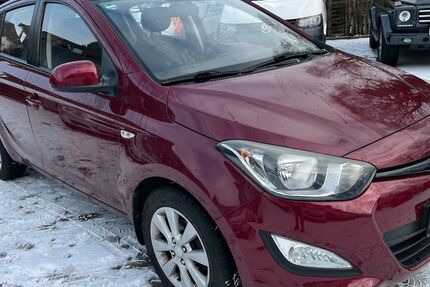 Hyundai i20 35.000 km 4.490 &euro; München 81825