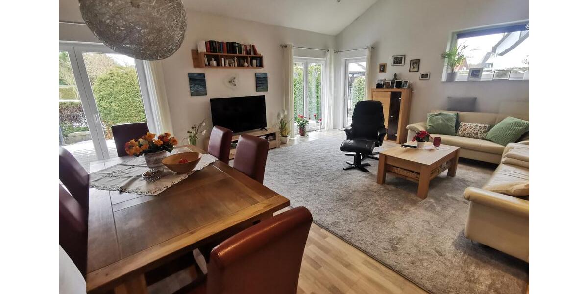 Außergewöhnlicher, barrierefreier Architekten-Bungalow mit Garten und Terrasse 3 zimmer