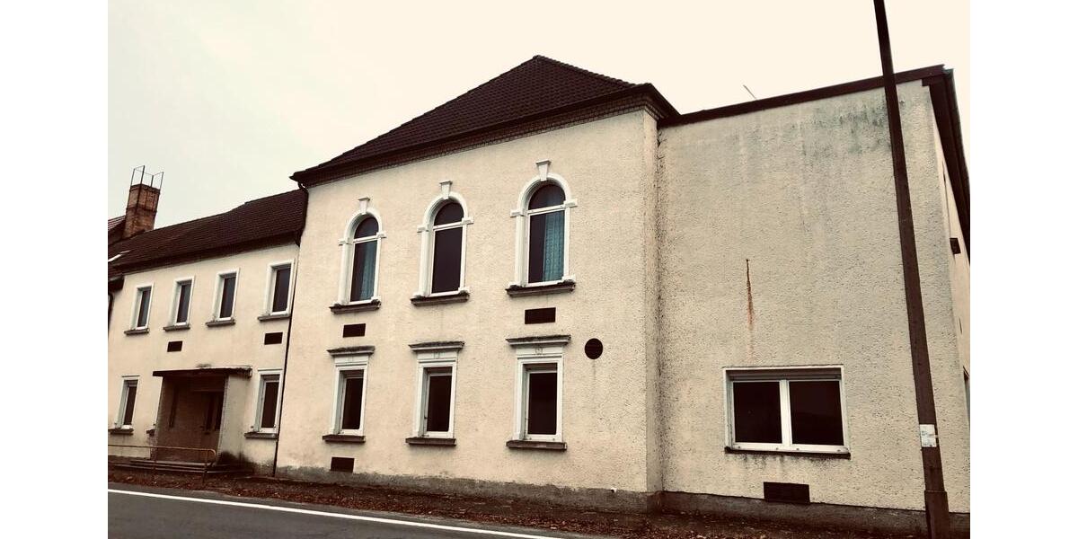 Einfamilienhaus Königsbrück - 10 Zimmer, 834 m&sup2;, 120.000&euro; | Angebot:27128126