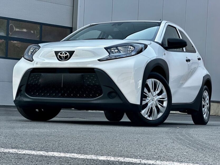Aygo (X)