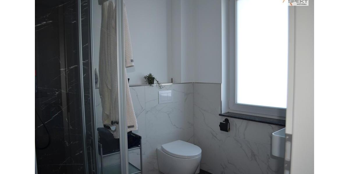 Doppelhaushälfte Bielefeld Sennestadt - 5 Zimmer, 183 m&sup2;, 1.890&euro; | Angebot:25404246