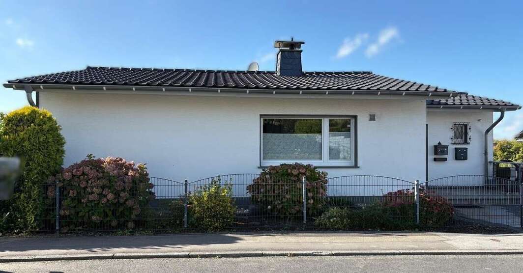 Wohnung zum Kaufen in Wipperfürth 289.000 € 106 m² 3 zimmer
