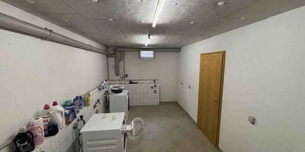 Etagenwohnung Riesa Pausitzer Delle - 4 Zimmer, 94 m&sup2;, 108.000&euro; | Angebot:26065097
