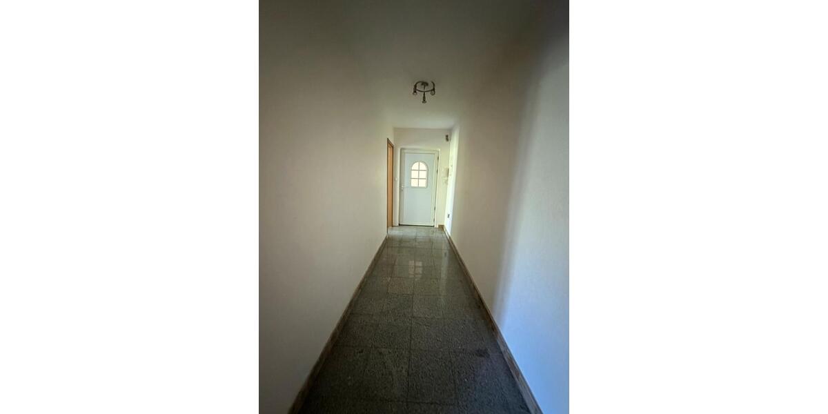 Etagenwohnung Sankt Ingbert - 3 Zimmer, 83 m&sup2;, 116.000&euro; | Angebot:26356411