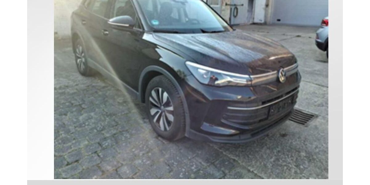 VW Tiguan 15.963 km 34.950 &euro; Dessau-Roßlau 06842