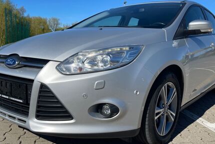 Ford Focus 195.455 km 5.299 &euro; korbach 34497