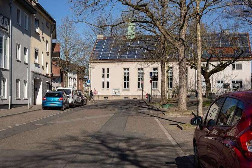 Wohnung zum Mieten in Essen 360 € 42.79 m²