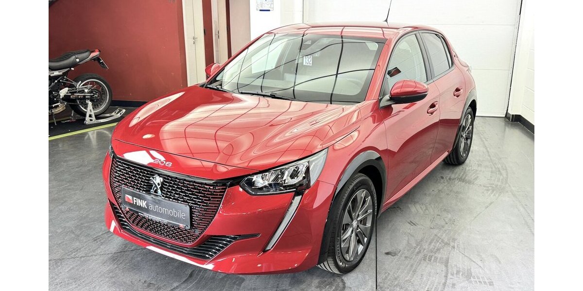Peugeot 208 e- 136 Active Pack 1.Hand Carplay Sitzhzg 35.300 km 15.320 &euro; Lich 35423