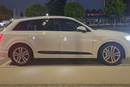 Audi Q7 290.000 km 22.900 € Speyer 67346