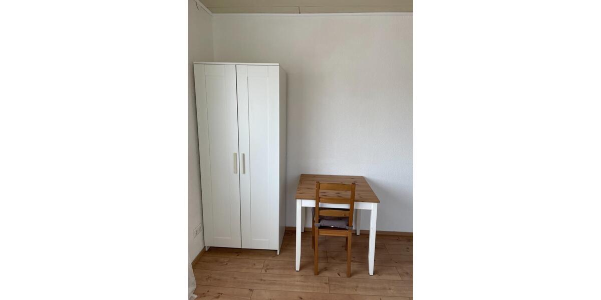 Etagenwohnung Hanau Großauheim - 1 Zimmer, 19 m&sup2;, 500&euro; | Angebot:25720109
