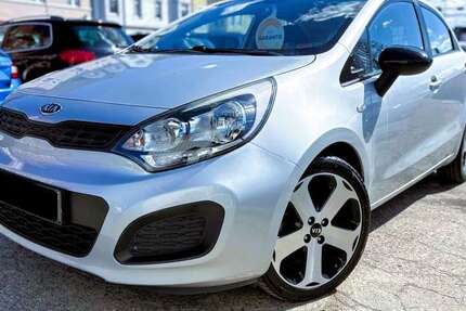 Kia Rio 131.000 km 4.790 &euro; Hannover 30165