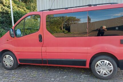 Opel Vivaro 236.000 km 5.950 &euro; Unna 59423