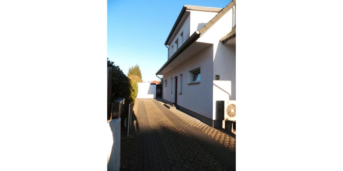 Einfamilienhaus Elmenhorst/Lichtenhagen Lichtenhagen - 9 Zimmer, 260 m&sup2;, 1.055.000&euro; | Angebot:26346687