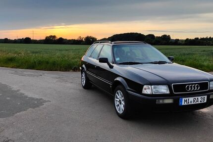 Audi 80 334.922 km 5.555 &euro; Porta Westfalica 32457