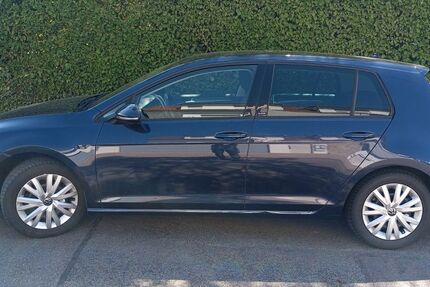 VW Golf 73.000 km 12.800 &euro; Ostfildern- Scharnhausen 73760